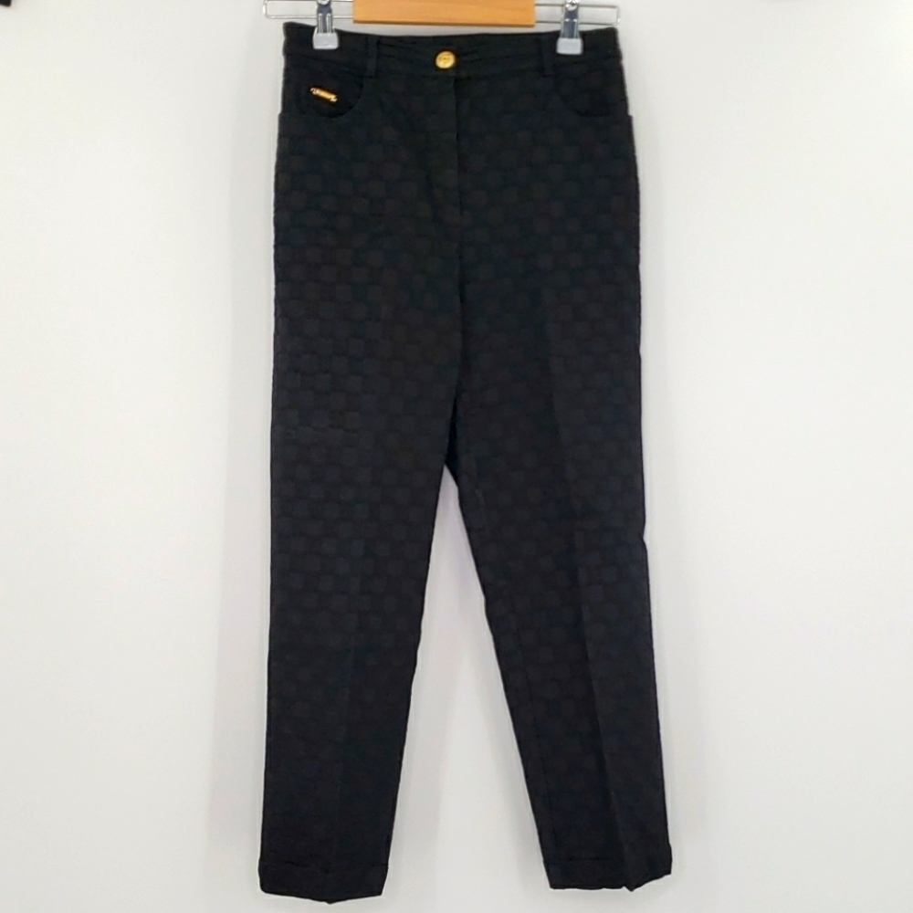 St. John Sport Essentials by‎ Marie Gray